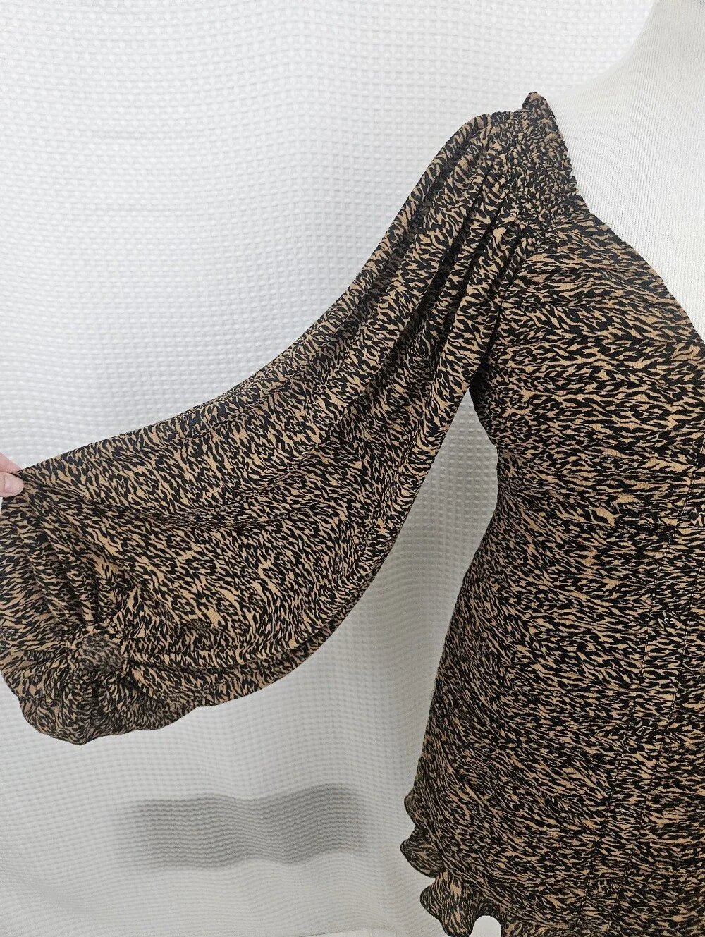Ted Baker London Wyatte Ruched Bodycon Mini Dress Long Sleeve Animal Print XS/1 - Picture 9 of 10